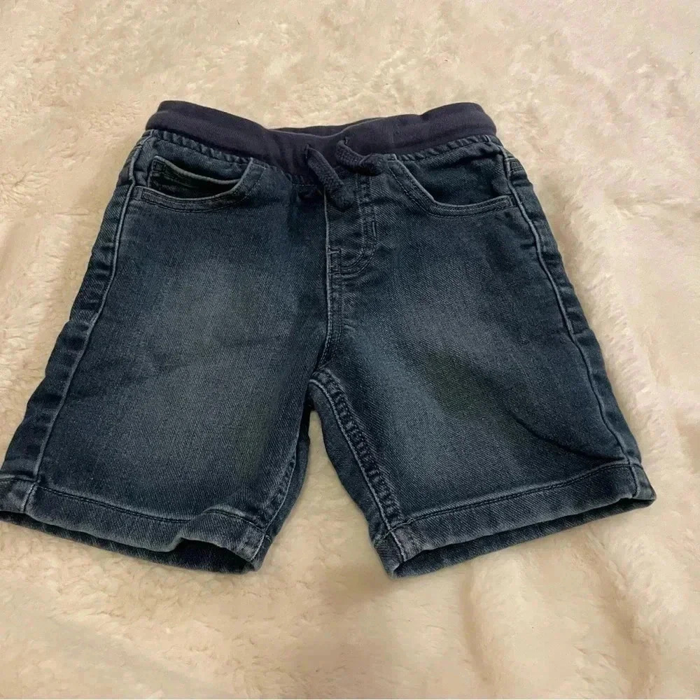 Cat &‎ Jack 3T jean shorts with draw string